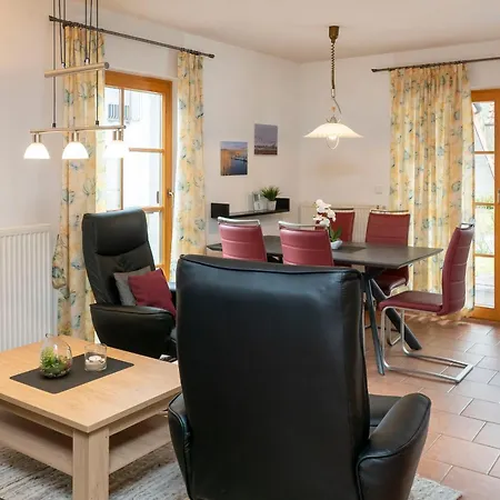 Freesenbruch Reihenhaus 7 - Seestern Ferienhaus *