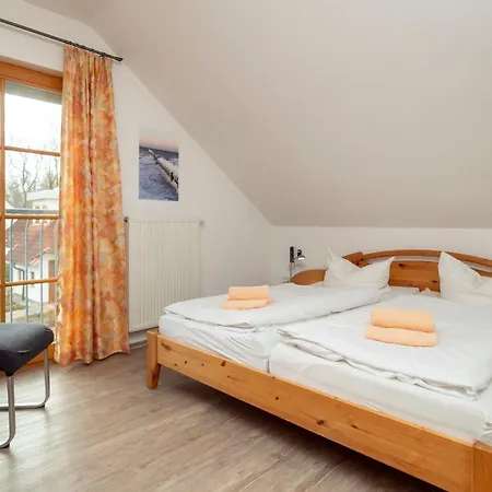 Ferienhaus Freesenbruch Reihenhaus 7 - Seestern