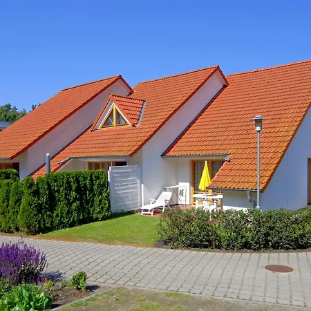 Freesenbruch Reihenhaus 7 - Seestern Ferienhaus Ostseeheilbad Zingst